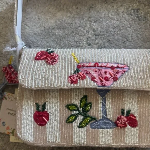 Beaded Pina Colada Flap Shoulder Bag - Picture 4 of 4